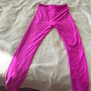 White fox active leggings hot pink